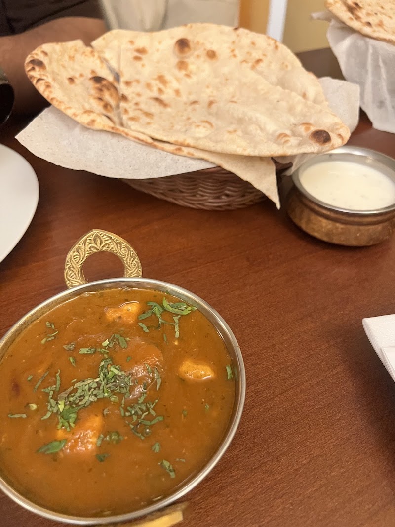 Golden Tikka - Golden Tikka Konviktská 262/9, Staré Město, 110 00 Praha-Praha 1, Czechia
