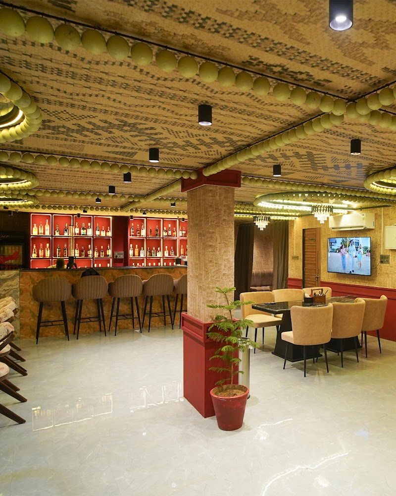 Z Sky Bar - Z Sky Bar Sabji Mandi Rd, near Bank of India, Saraswati Nagar, Basni, Jodhpur, Rajasthan 342001, India