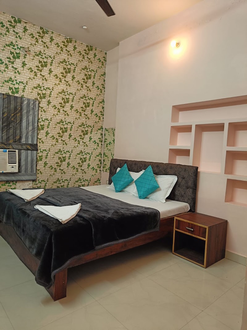The Mystery Hostel (Rooms & Dorms)