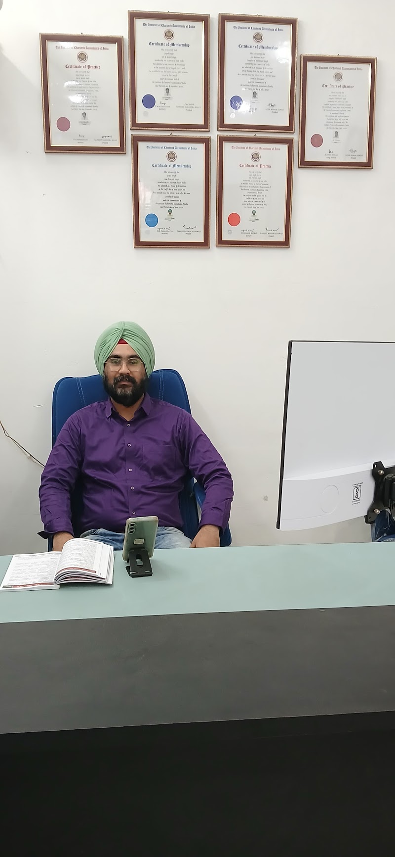 Jaspal Singh & Associates ( Chartered Accountants) - Jaspal Singh & Associates ( Chartered Accountants), A-386, Block B, Tigri Extension, Sangam Vihar, New Delhi, Delhi 110080, India