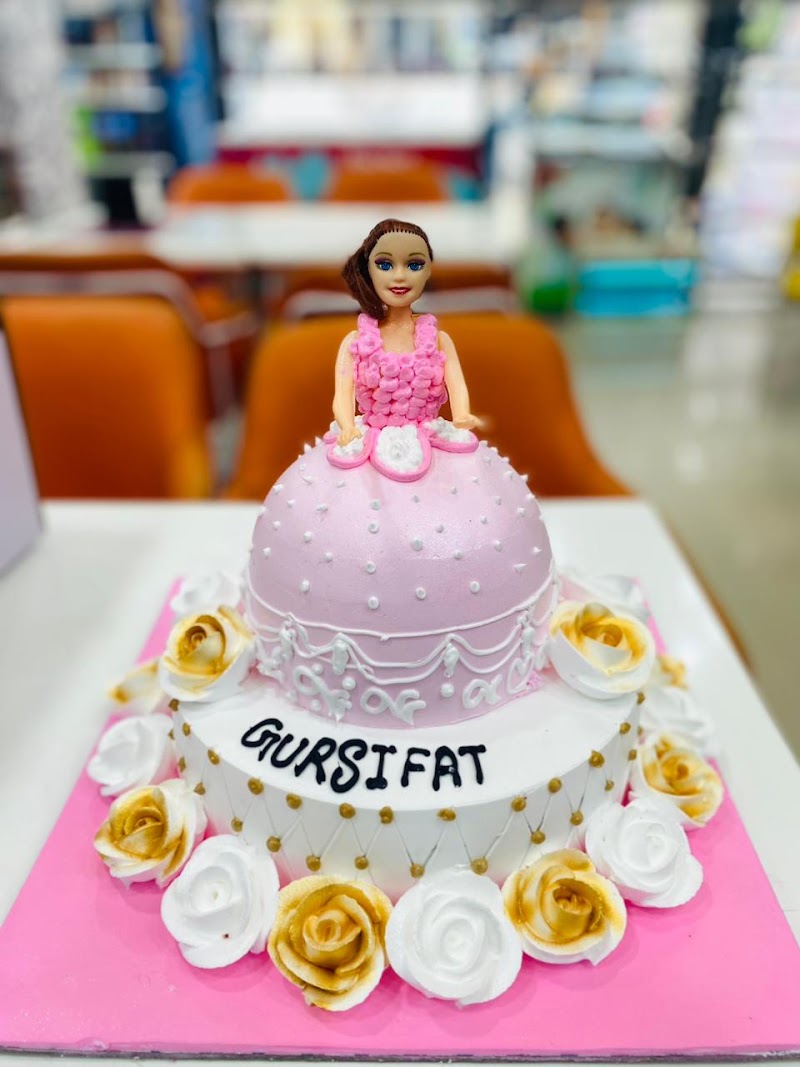 Winni Cake & More - Cake Delivery/Flower Delivery/ Best Bakery items Shop in Jagraon - Winni Cake & More - Cake Delivery/Flower Delivery/ Best Bakery items Shop in Jagraon, Sadan Market, C 7-8, Kamal Chowk, Khaal Mohalla, Jagraon, Punjab 142026, India