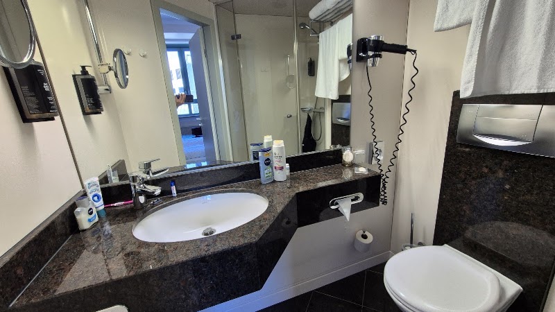 ibis Augsburg Hauptbahnhof - ibis Augsburg Hauptbahnhof, Halderstraße 25, 86150 Augsburg, Germany