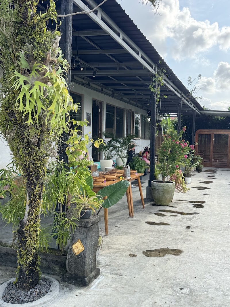 Joga Yoga - Joga Yoga Jl. Pantai Batu Bolong, Canggu, Kec. Kuta Utara, Kabupaten Badung, Bali 80361, Indonesia