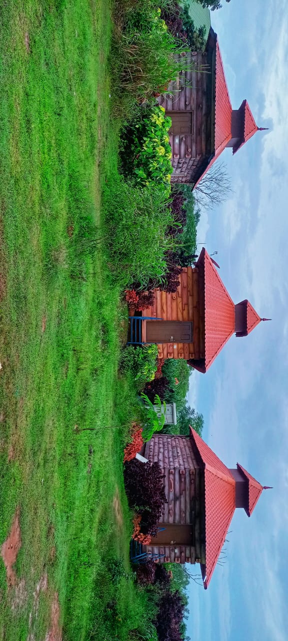 Shreegandha Nest Resort - Shreegandha Nest Resort 127, huchamman kere, chikkahosalli village, kasaba hobli, Anekal, taluk, Bengaluru, Thammanayakanahalli, Karnataka 562106, India