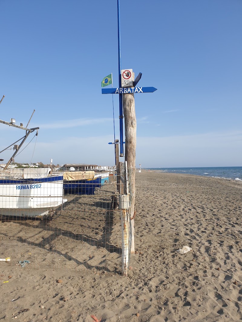 Spiaggia libera di Fregene - Spiaggia libera di Fregene, Via Silvi Marina, 165, 00054 Fregene RM, Italy