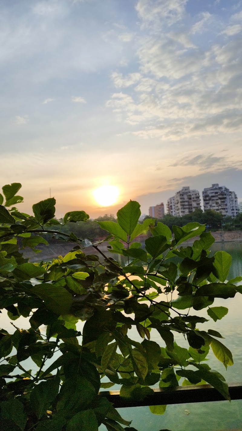 Vastrapur Lake - Vastrapur Lake, Vastrapur, Ahmedabad, Gujarat 380054