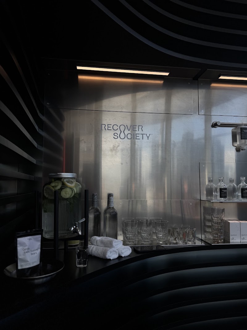 Recover Society | Longevity & Bio Hacking Center Frankfurt - Recover Society | Longevity & Bio Hacking Center Frankfurt, Gutleutstraße 85, 60329 Frankfurt am Main, Germany