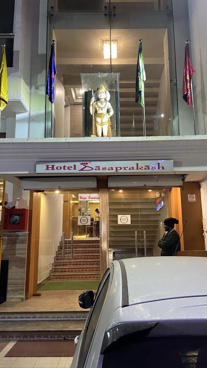 hotel dasaprakash udupi brindavan - hotel dasaprakash udupi brindavan, 18/163A/6, Agra Shamshabad Raja Kherah Marg, near Amit Jaggi Hospital, Vibhav Nagar, Tajganj, Agra, Uttar Pradesh 282001, India