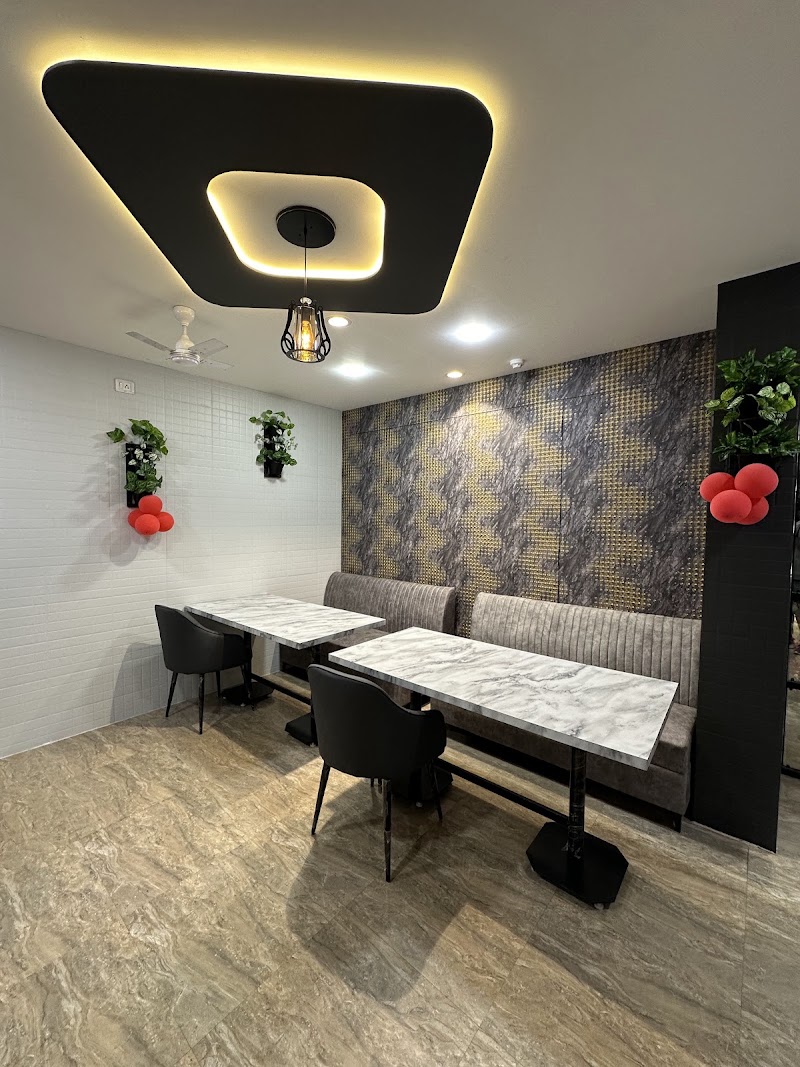 Kharbanda Restaurant & Party Hall
