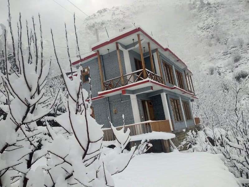 Apple Blush Retreat - Apple Blush Retreat, Village Pekhri, Goshaini, Banjar, Tindar, Himachal Pradesh 175123, India