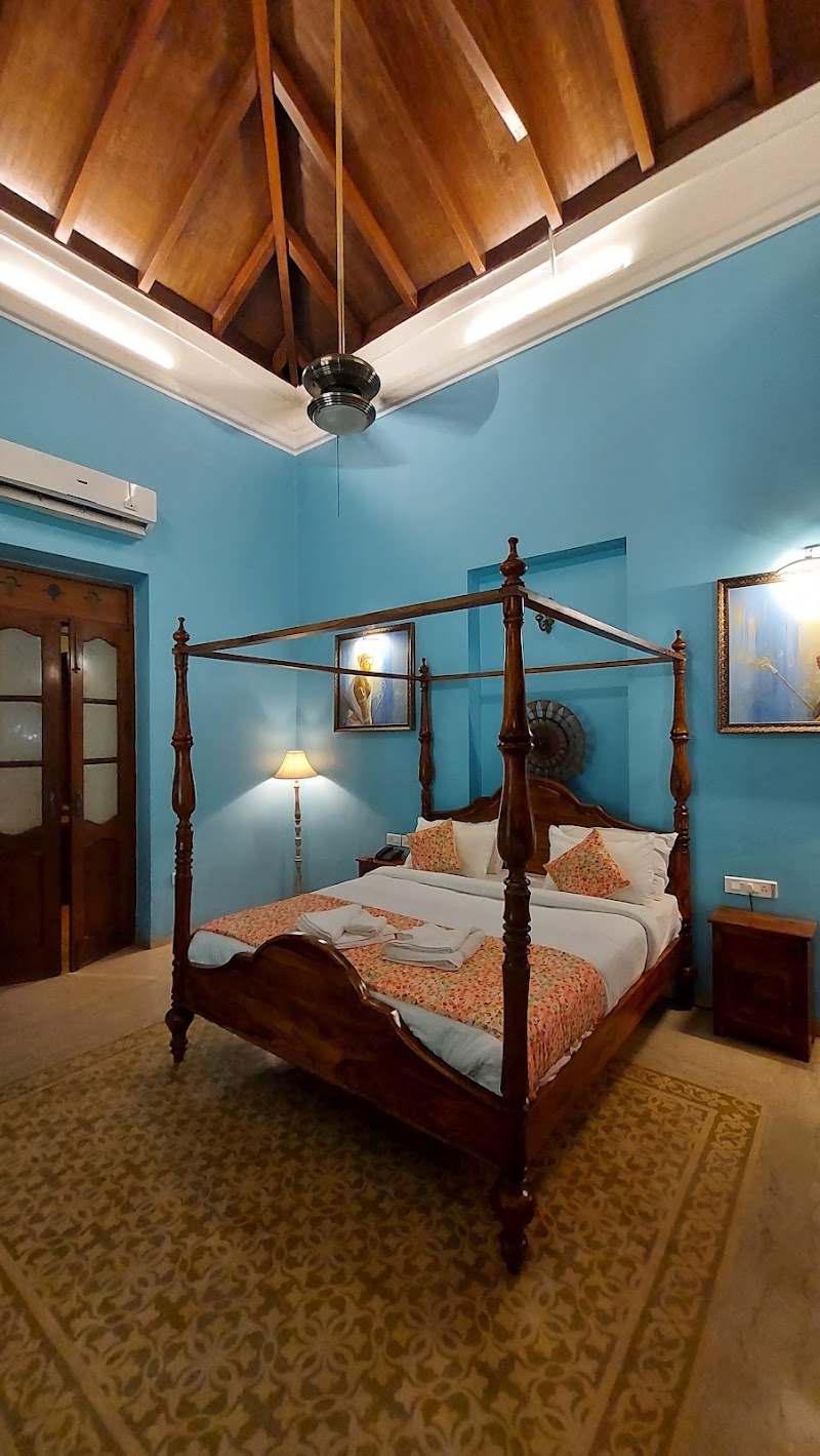 Surya Kiran Heritage Hotel - Surya Kiran Heritage Hotel behind Campal Bridge, Campal, Panaji, Goa 403001, India