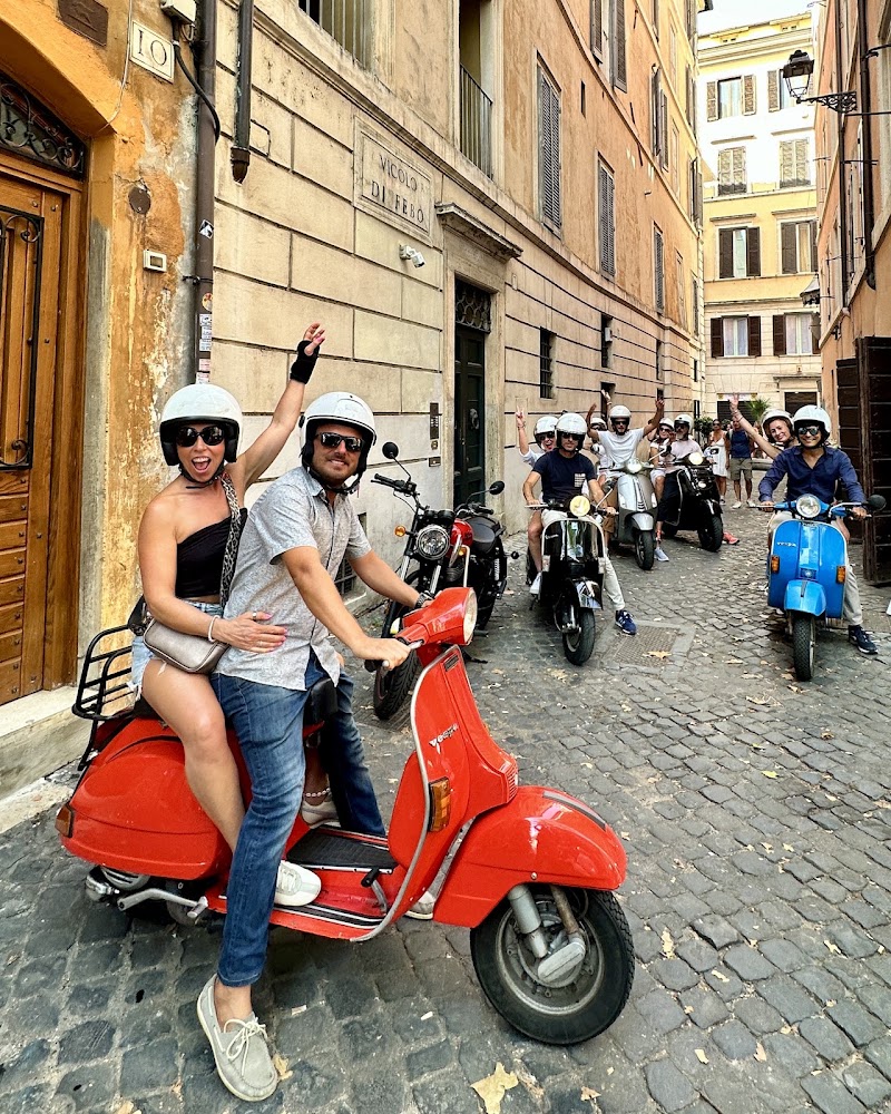 Scooteroma Tours - Private Vespa & Scooter tours of Rome - Scooteroma Tours - Private Vespa & Scooter tours of Rome, Via della Purificazione, 84, 00187 Roma RM, Italy