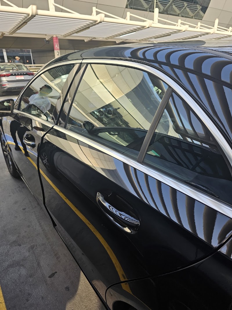 Sixt Rent a Car - Dubai Airport T1 - Sixt Rent a Car - Dubai Airport T1 D89 Airport Rd - Al Garhoud - Dubai - United Arab Emirates