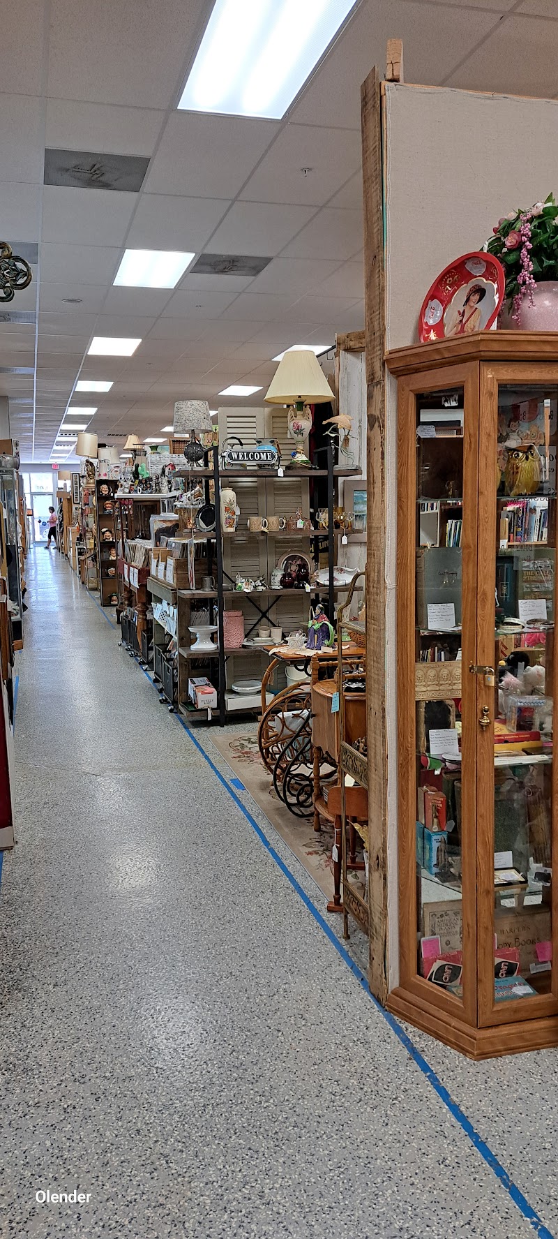Indian River Antique Mall - Indian River Antique Mall, 2730 W New Haven Ave, Melbourne Village, FL 32904, USA