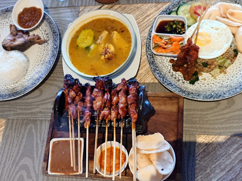 Endo - Endo, Seminyak Square, Jl. Kayu Aya No.1, Seminyak, Kec. Kuta, Kabupaten Badung, Bali 80361, Indonesia