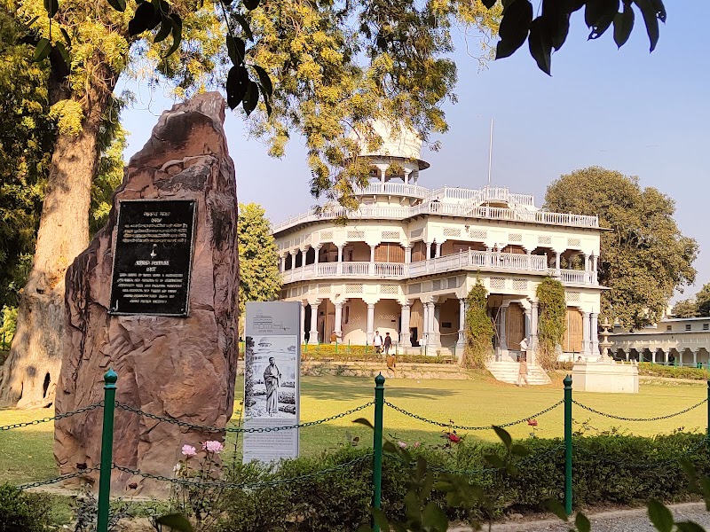 Swaraj Bhawan Museum - Swaraj Bhawan Museum FV56+X5F, Swaraj Bhawan Rd, Tagore Town, Prayagraj, Uttar Pradesh 211002, India