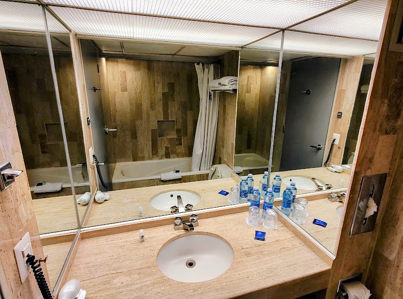 Hotel Bristol​ - Hotel Bristol​ Plaza Necaxa 17, Cuauhtémoc, 06500 Cuauhtémoc, CDMX, Mexico