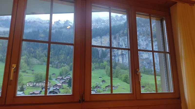 Hotel Crystal - Hotel Crystal Hauptstrasse, 3822 Lauterbrunnen, Switzerland