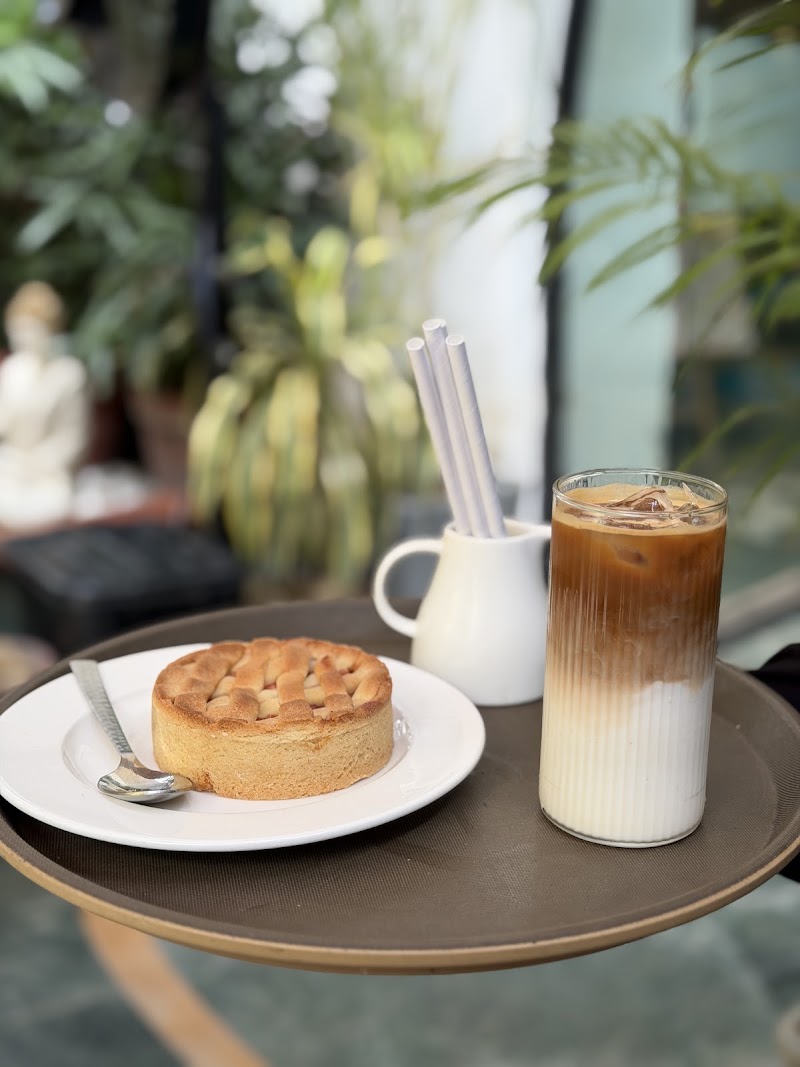 Cafe By Soul - Cafe By Soul B-11/1, Ashoka Cresent Marg, DLF Phase 1, Sector 26A, Gurugram, Haryana 122002, India