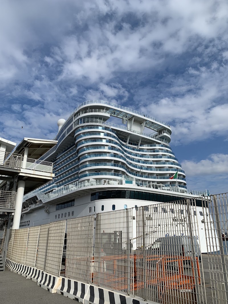 Roma Cruise Terminal - Roma Cruise Terminal, via Darsena Romana, 11, 00053 Civitavecchia RM, Italy