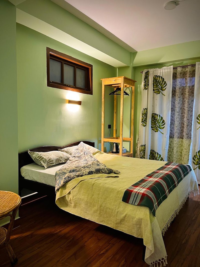 Apple Cherry Pine Green Homestay - Apple Cherry Pine Green Homestay Lane1, Risa Colony, Wahdienglieng, Malki, Shillong, Meghalaya 793003, India