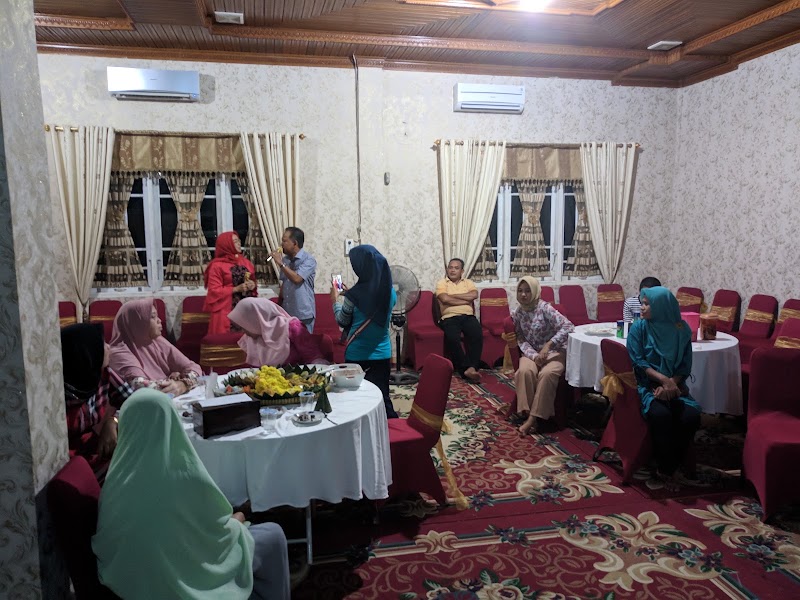 OYO Life 113500 Hotel R Cantika Syariah - OYO Life 113500 Hotel R Cantika Syariah, Lingkungan Mensawang, W8J2+R4X, Jl. Lintas Sumatera No.KM 3, Dusun Bangko, Kec. Bangko, Kabupaten Merangin, Jambi 37311, Indonesia