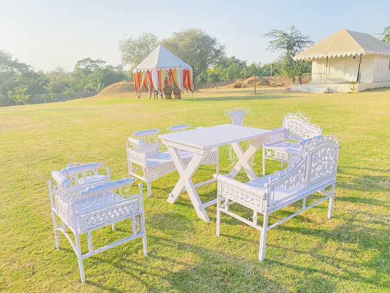 The Farm House Party - The Farm House Party, E-46 ansal aravali ,near pathways world school teekli road, Sohna Road, Badshahpur, Raiseena, Gangani, Haryana 122102, India