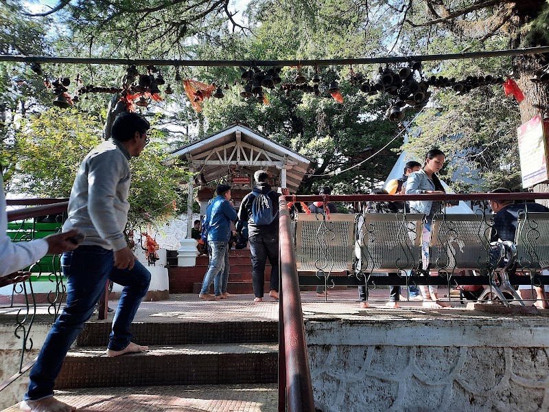 Mukteshwar Market - Mukteshwar Market, FJ9X+39W, 16, Bhatelia-Mukteshwar Rd, Mukteshwar, Uttarakhand 263138, India