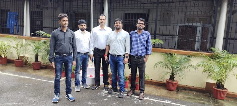 Office of Sr. DEN/C - Office of Sr. DEN/C, 356F+P4P, Railway Colony, Bilaspur, Chhattisgarh 495004, India