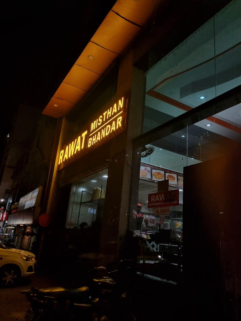 Rawat Misthan Bhandar - Rawat Misthan Bhandar 6Q5R+2VC, NH 48, Dharuhera, Haryana 123106, India