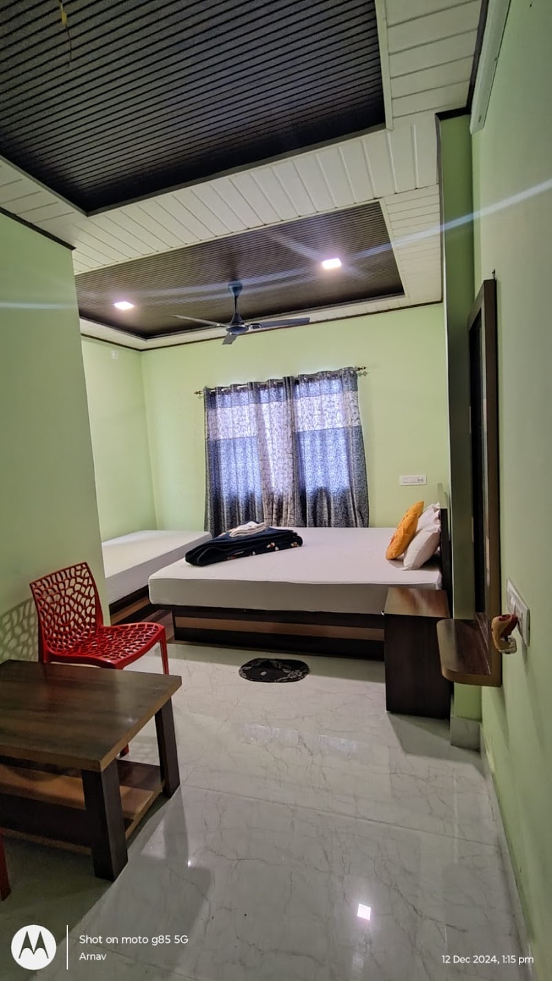 DURGA GUEST HOUSE - DURGA GUEST HOUSE NJP BAZAR, NJP Railway Sta Rd, near NETAJI MORE, Bhakti Nagar, WARD NO 35, Siliguri, West Bengal 734007, India