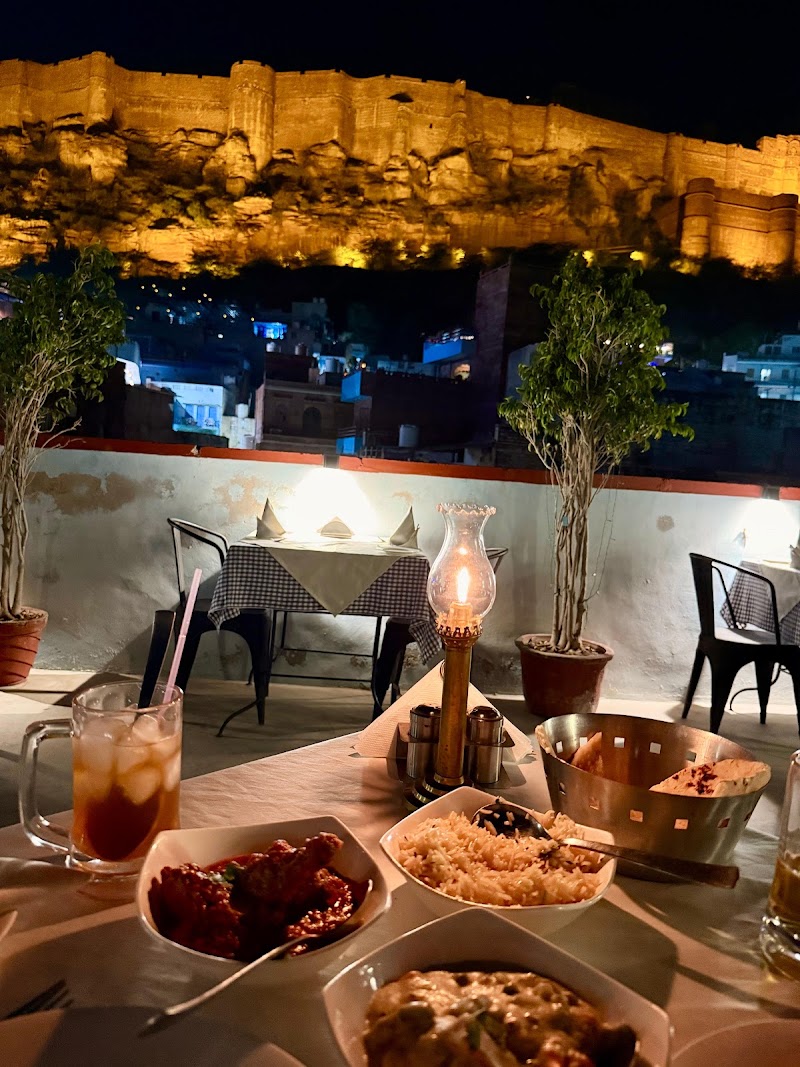Indigo Restaurant - Indigo Restaurant Roof Top Gouri Haveli, Laykan Mohalla, 72XC+2PP, Gulab Sagar, Jodhpur, Rajasthan 342001, India