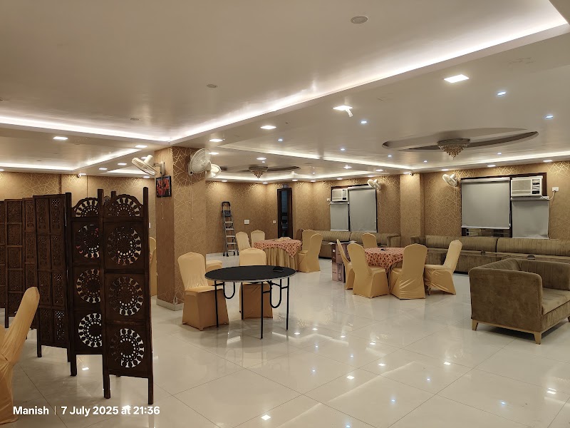Uphaar Sweets & Banquets Restaurant - Uphaar Sweets & Banquets Restaurant Chauma Rd, Ward 30, Block A, Rajendra Park, Sector 105, Gurugram, Haryana 122006, India