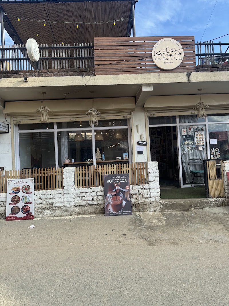Café Roam Wild - Café Roam Wild, Landing site, Bir, Suja, Himachal Pradesh 176077, India