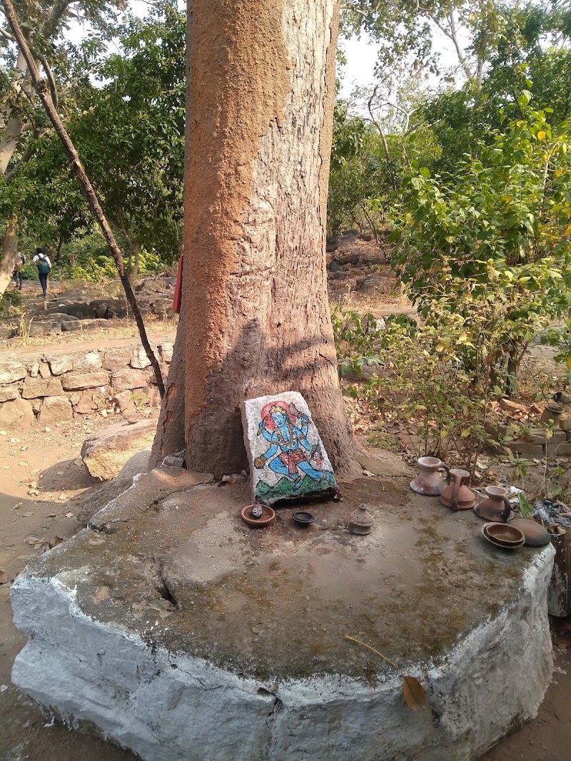Mahadev Pathar - Mahadev Pathar, 45J9+QHP, Gaur Khed, Chhattisgarh 493445, India