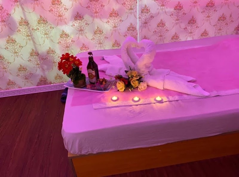 Dubai Style Luxury Spa Goa - Dubai Style Luxury Spa Goa Shop no 8, near Valentines Retreat, Candolim, Goa 403515, India