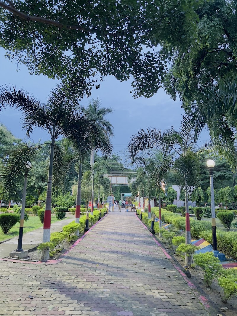Nehru Park - Nehru Park 8XMG+VRH, Kennedy Rd, Varanasi cantonment, Varanasi, Uttar Pradesh 221002, India