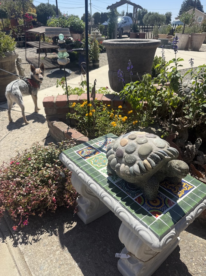 The Garden House - The Garden House, 650 Canal St, King City, CA 93930, USA