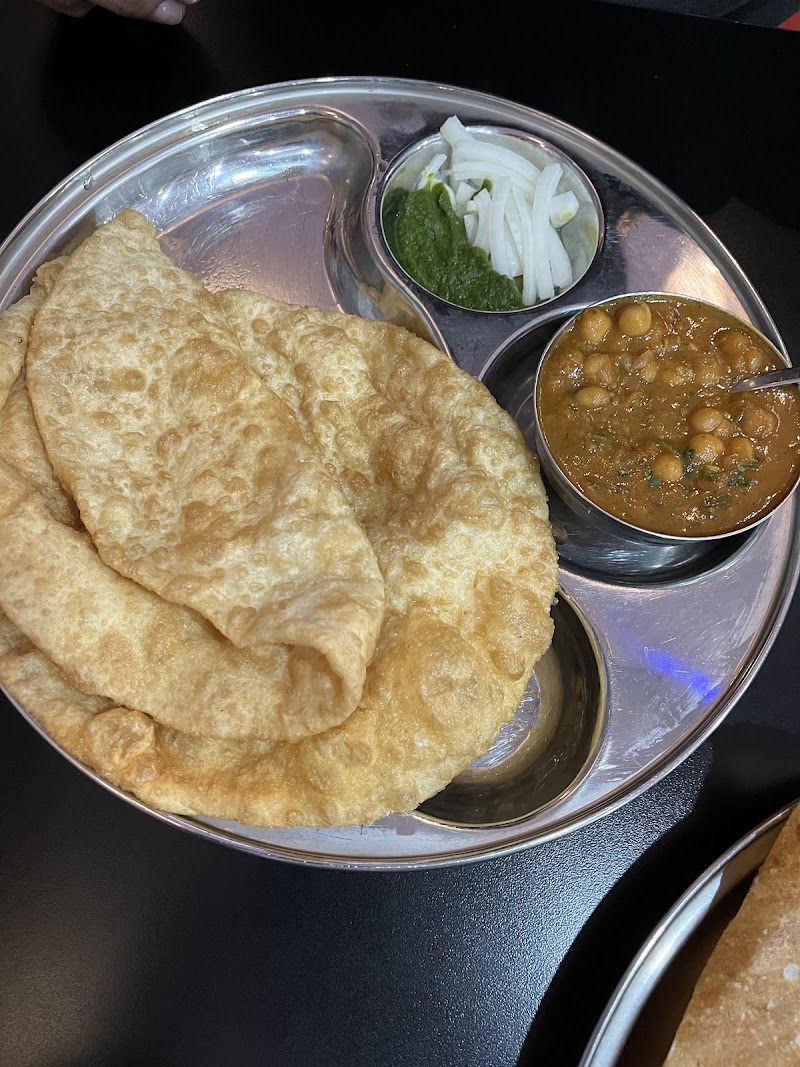 Royal Dosa Hut 💯% Pure Vegetarian Indian Restaurant North and South - Royal Dosa Hut 💯% Pure Vegetarian Indian Restaurant North and South 5991 Lundy's Ln, Niagara Falls, ON L2G 1T2, Canada