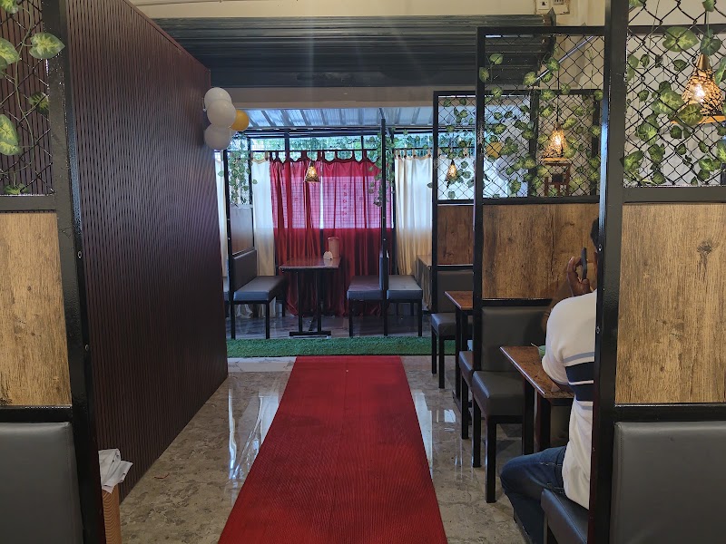 Sunrise café - Sunrise café IB Rd, Kushalnagar, Karnataka 571234, India