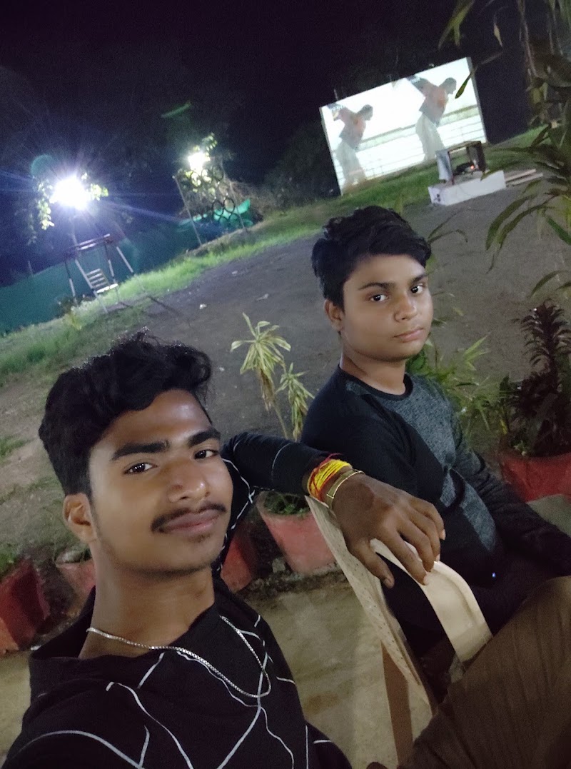 Kukdu-ku Dhaba - Kukdu-ku Dhaba, P68F+W3F, near machli palan, Devartorai, Sivni, Chhattisgarh 491226, India
