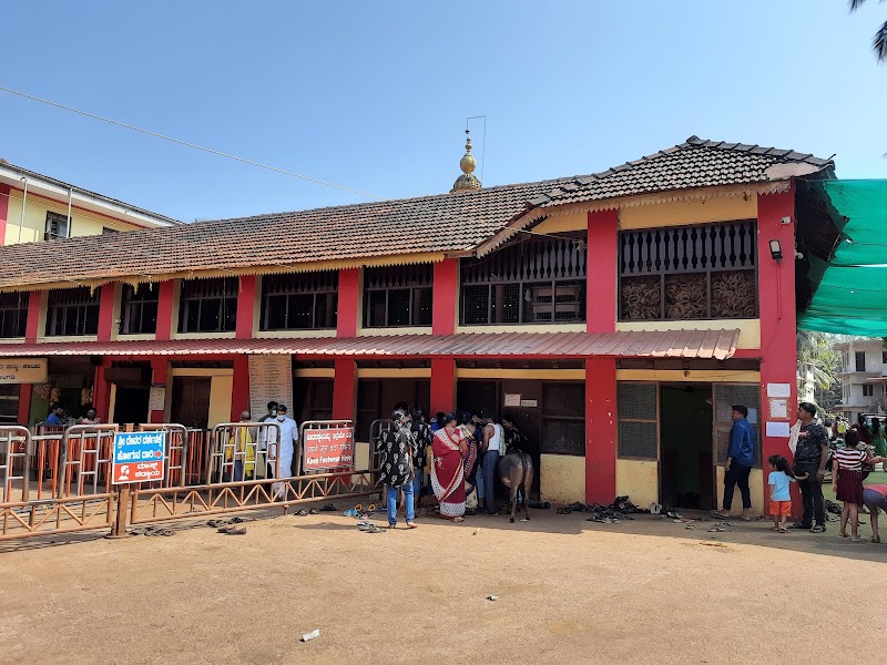 Shri Idagunji Mahaganapati Temple - Shri Idagunji Mahaganapati Temple, 6FJV+4P7, Idagunji Rd, Idagunji Katri, Melin-Idgunji, Karnataka 581423, India