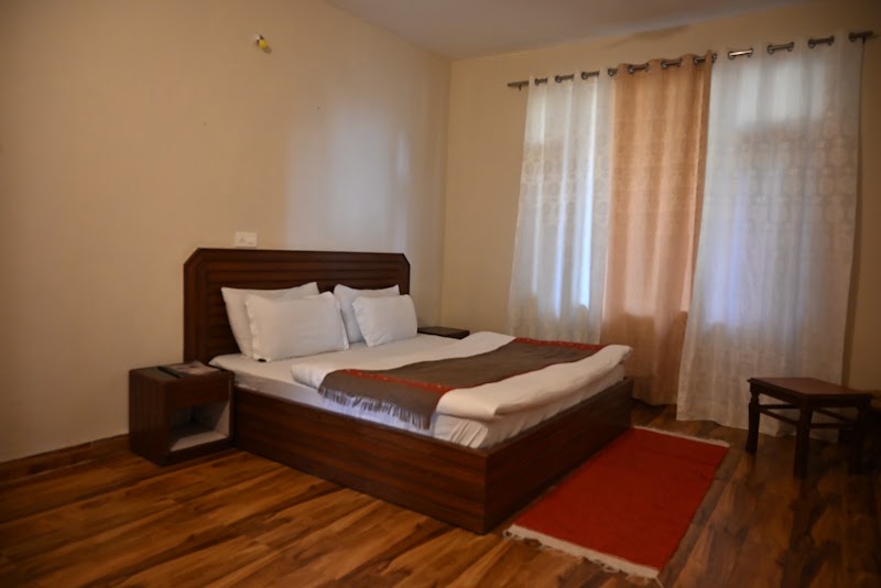 Junglaat Stays & Experiences - Junglaat Stays & Experiences Naddi Rd, near डल झील, McLeod Ganj, Dharamshala, Himachal Pradesh 176216, India
