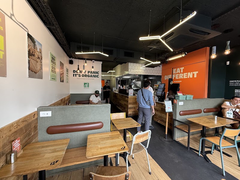 Bioburger Le Marais - Bioburger Le Marais 13 Rue Rambuteau, 75004 Paris, France