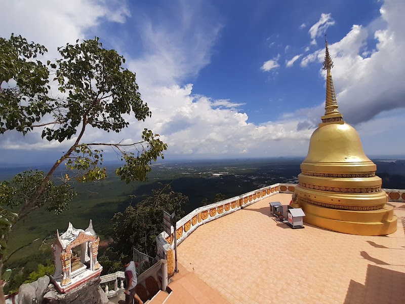 Wat Tham Suea - Wat Tham Suea 35 Tambon Krabi Noi, Amphoe Mueang Krabi, Chang Wat Krabi 81000, Thailand