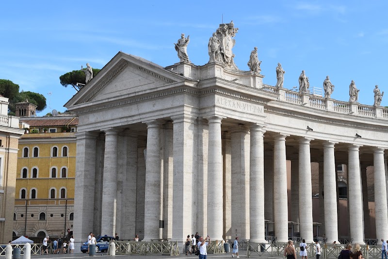 Saint Peter’s Basilica - Saint Peter’s Basilica Piazza San Pietro, 00120 Città del Vaticano, Vatican City