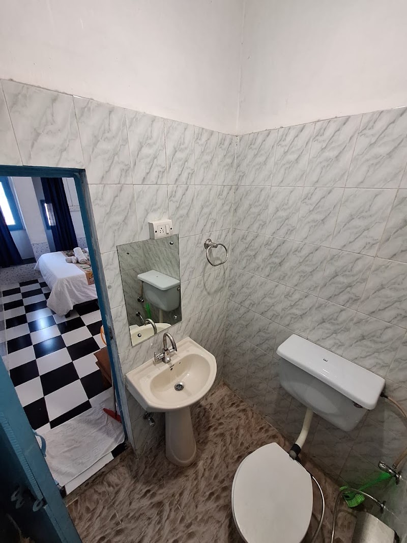 Dylan Cafe Restaurant and guest house - Dylan Cafe Restaurant and guest house Mahila Bagh Hospital, do khoto Kai bich, Gulab Sagar, Jodhpur, Rajasthan 342001, India