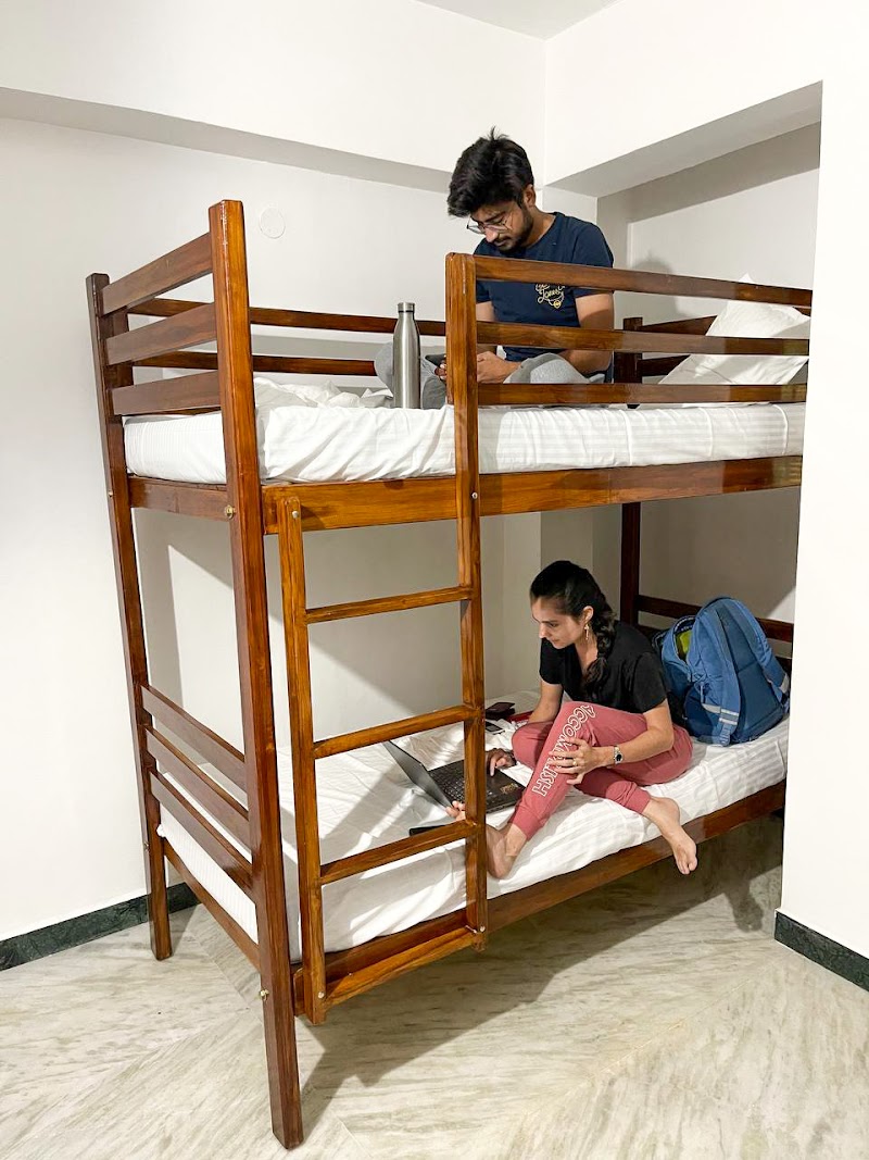 ENESS Hostels - ENESS Hostels 96, Mahatma Gandhi Rd, Heritage Town, Puducherry, 605001, India