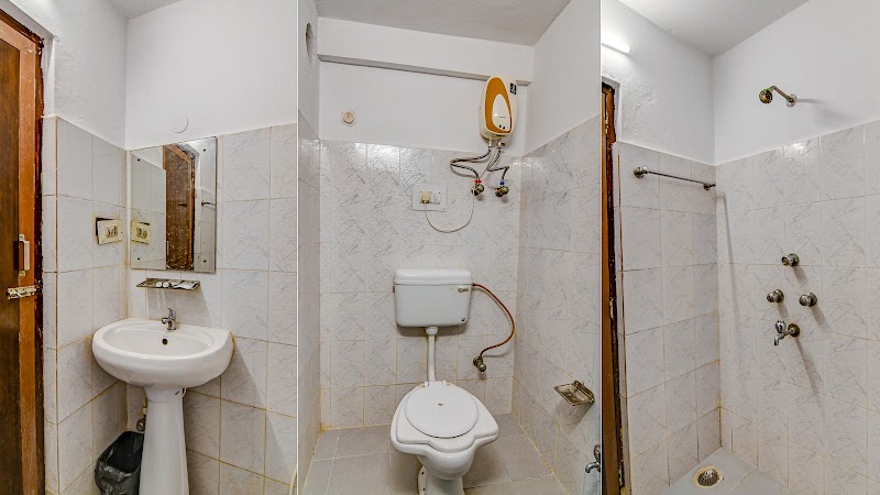 FabHotel Bollywood 2.0 - FabHotel Bollywood 2.0 360/428, Sub Plot 15, Sipasarubali, Baliapanda Road, Sea Beach, Subrata Sarkar Rd, near Empires Hotel, Baliapanda Housing Board Colony, Puri, Odisha 752001, India