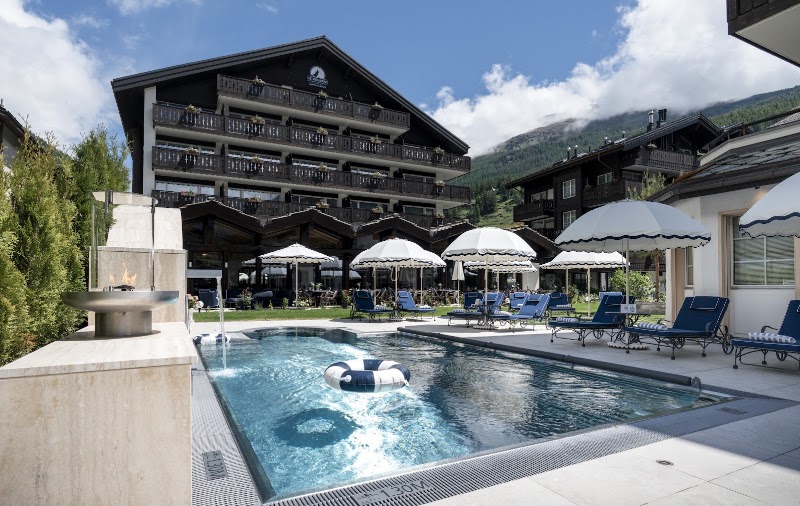 Le Mirabeau Resort & Spa